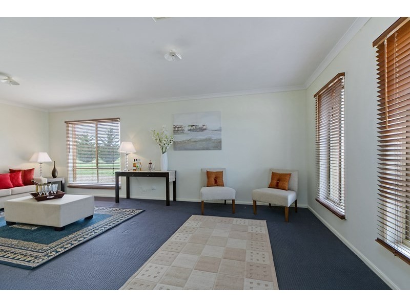 5 Jolly Lane, Mickleham VIC 3064