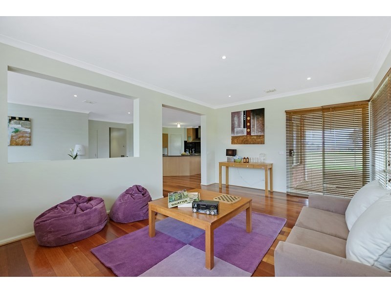 5 Jolly Lane, Mickleham VIC 3064