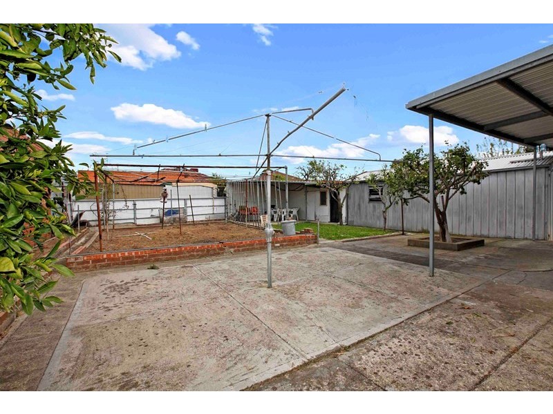 85 Main Street, Thomastown VIC 3074