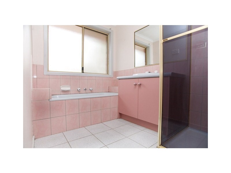 27 Charlotte Road, Mill Park VIC 3082