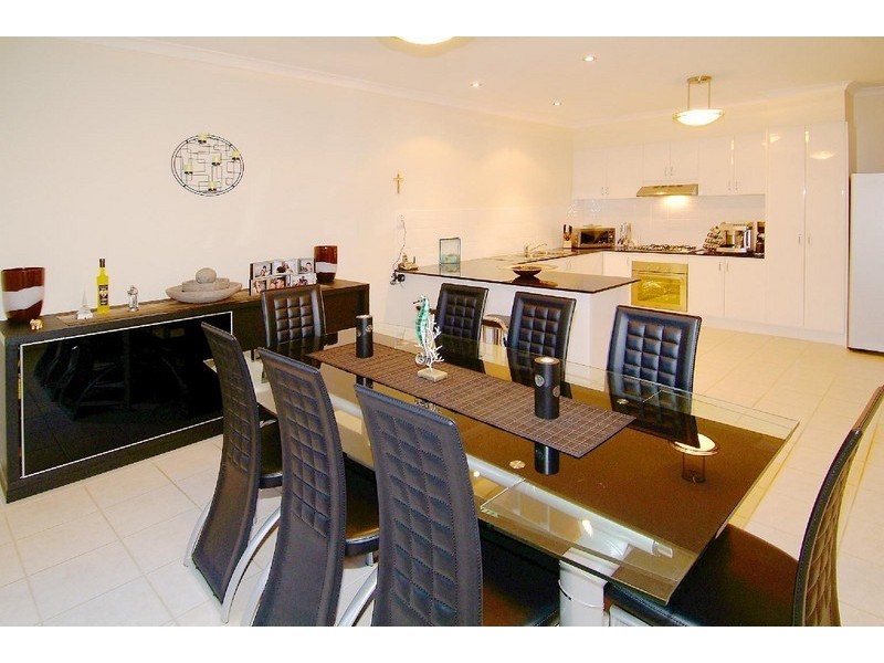 3/65 Pommel Crescent, Epping VIC 3076