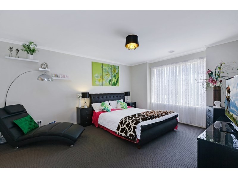 34 Stonegate Drive, Epping VIC 3076