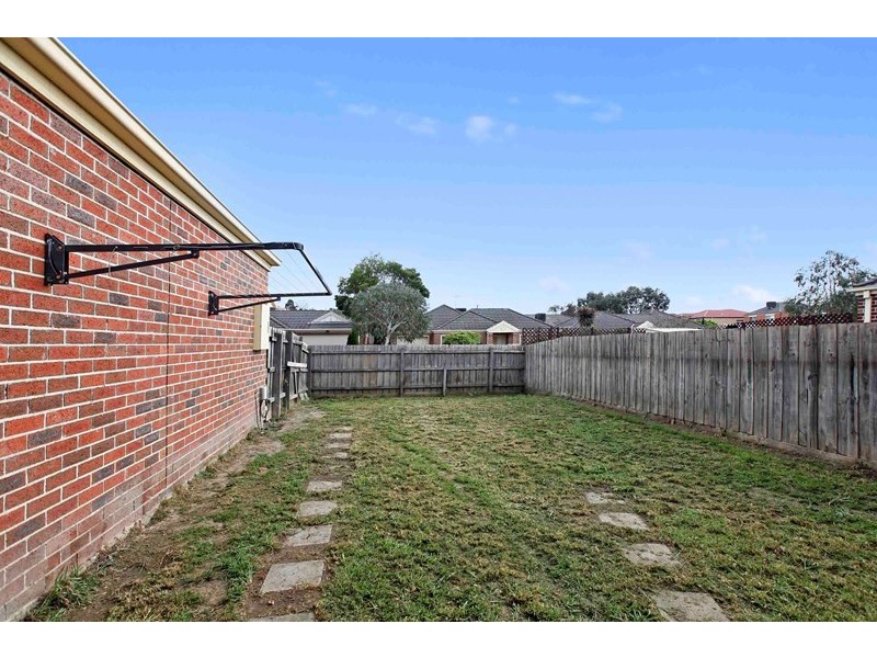 12 Trinity Way, South Morang VIC 3752