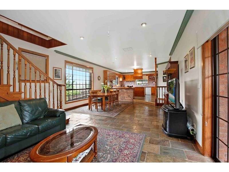 14 Barnard Court, Epping VIC 3076