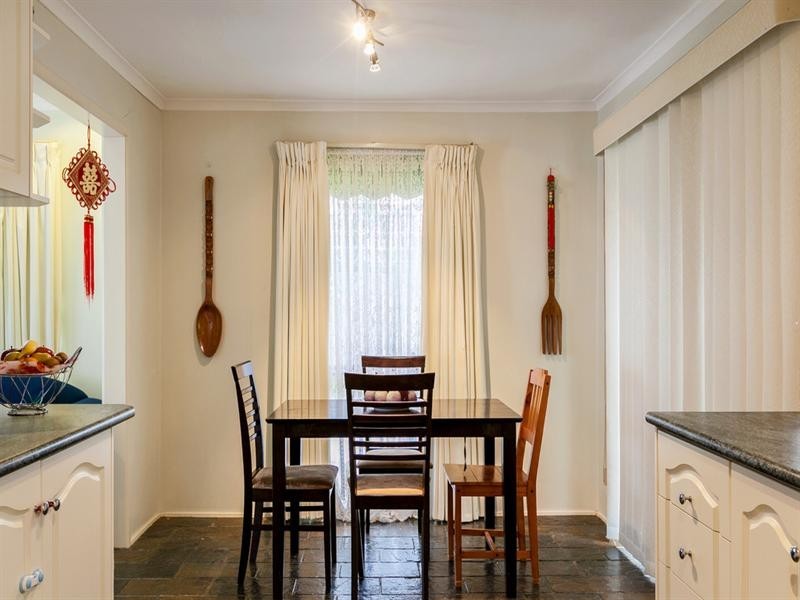 6 Old Plenty Road, South Morang VIC 3752