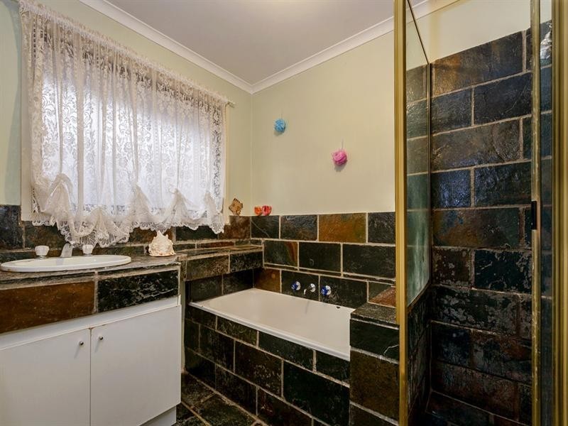 6 Old Plenty Road, South Morang VIC 3752