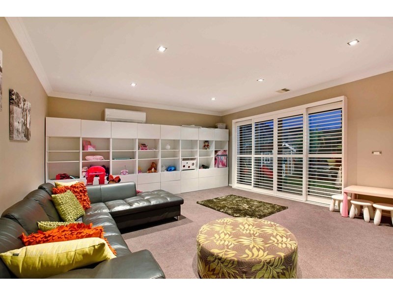 6 Brahe Drive, Mernda VIC 3754