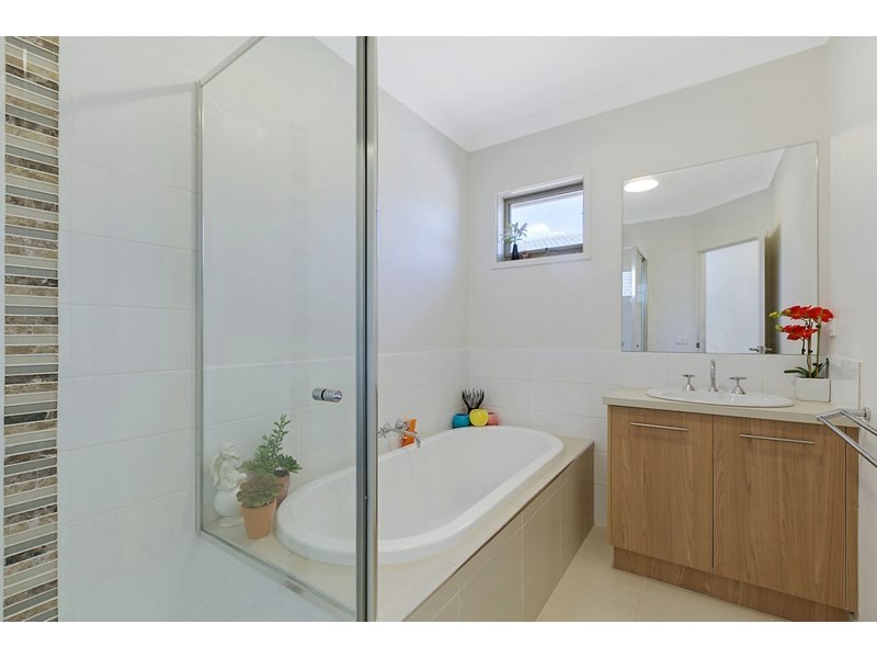 17 Kilwarrie Street, Epping VIC 3076