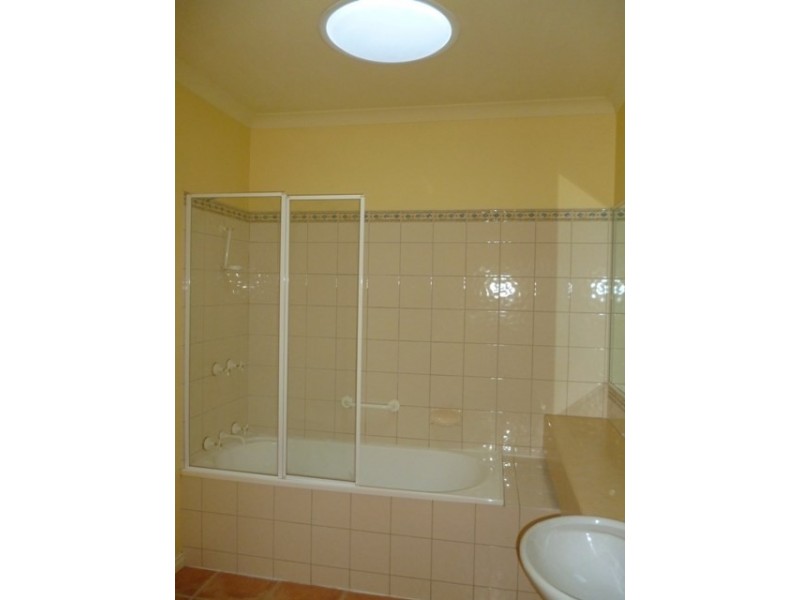 3 Lyrebird Walk, Whittlesea VIC 3757