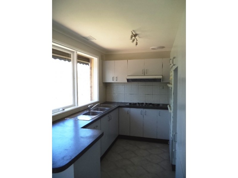 4 Maywood Drive, Epping VIC 3076