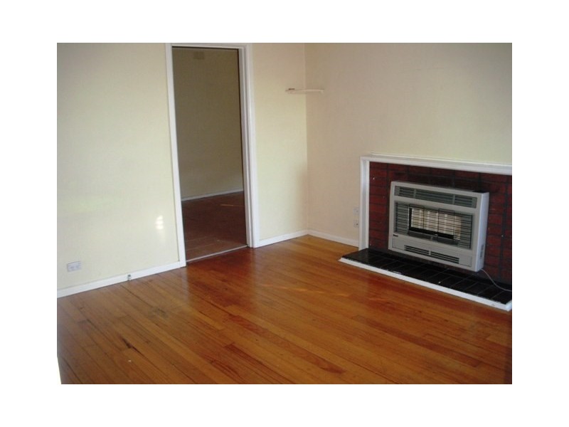 37 Talbot Avenue, Thomastown VIC 3074