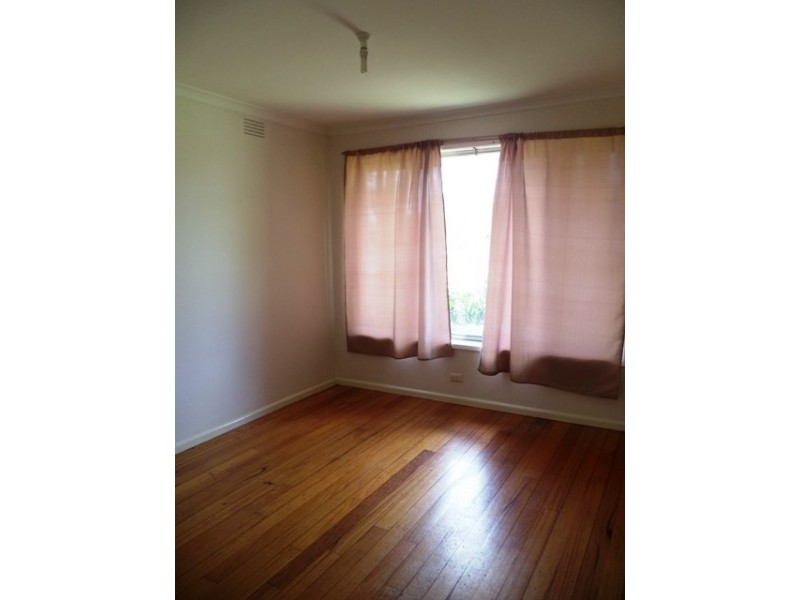 37 Talbot Avenue, Thomastown VIC 3074