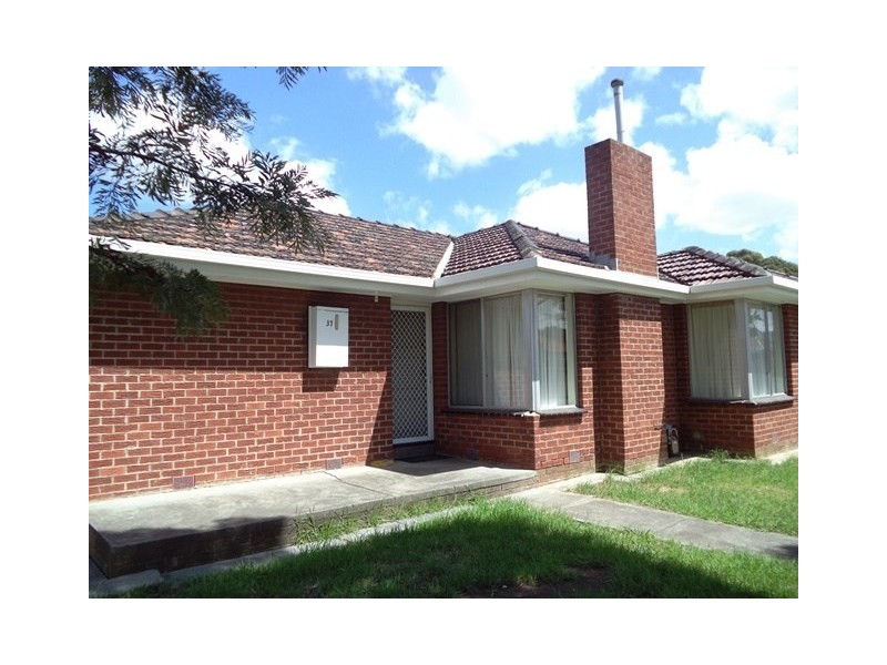 37 Talbot Avenue, Thomastown VIC 3074