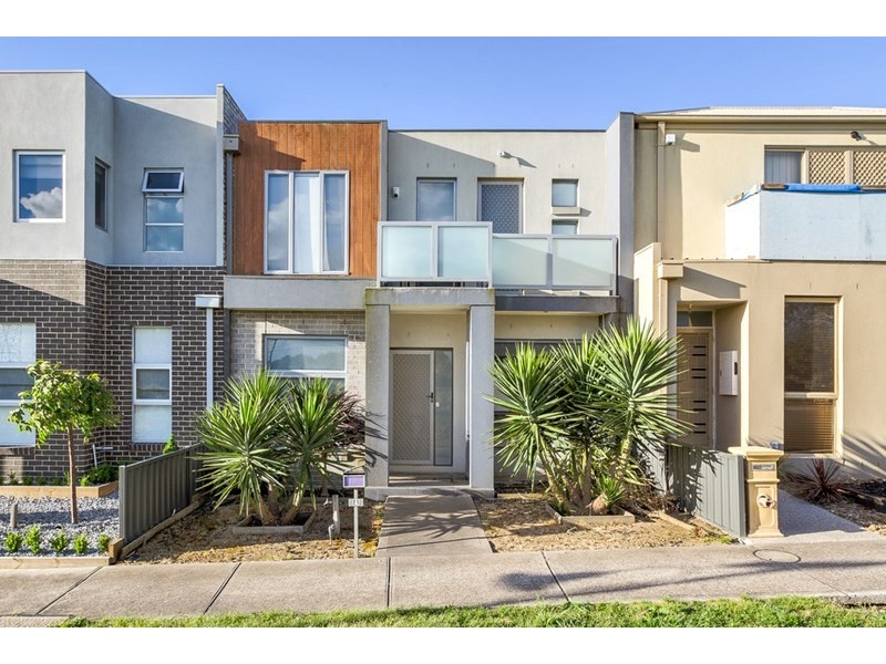 21 Knoll Walk, Epping VIC 3076