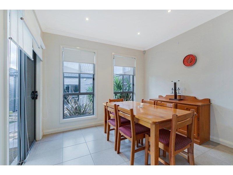 21 Knoll Walk, Epping VIC 3076