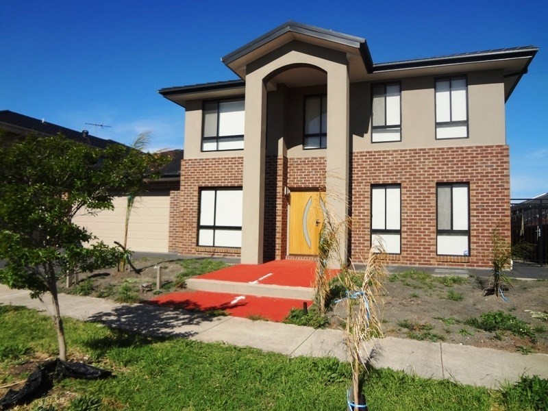 4 Bitola Grove, Lalor VIC 3075