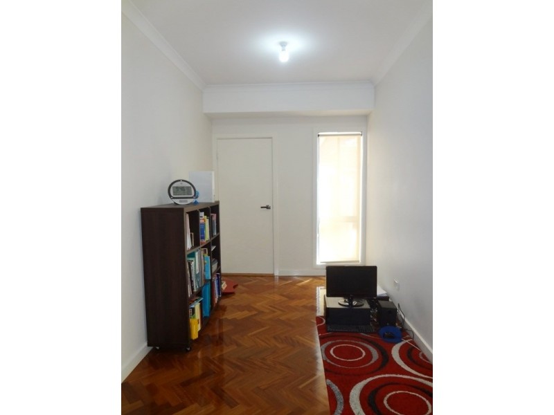 4 Bitola Grove, Lalor VIC 3075