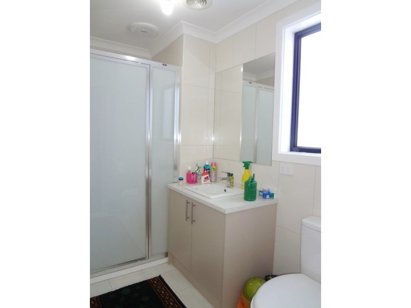 4 Bitola Grove, Lalor VIC 3075