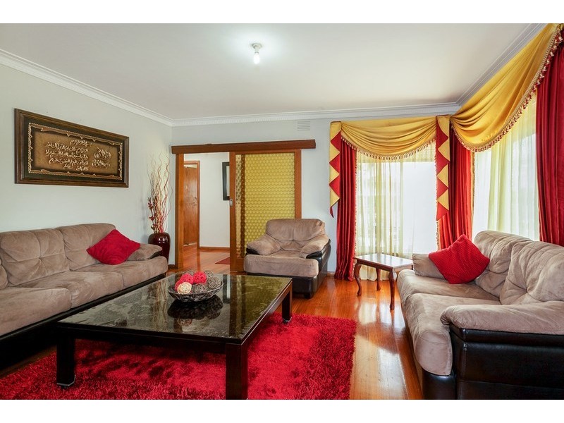 113 Kingsway Drive, Lalor VIC 3075