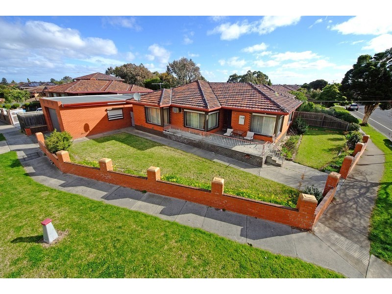113 Kingsway Drive, Lalor VIC 3075