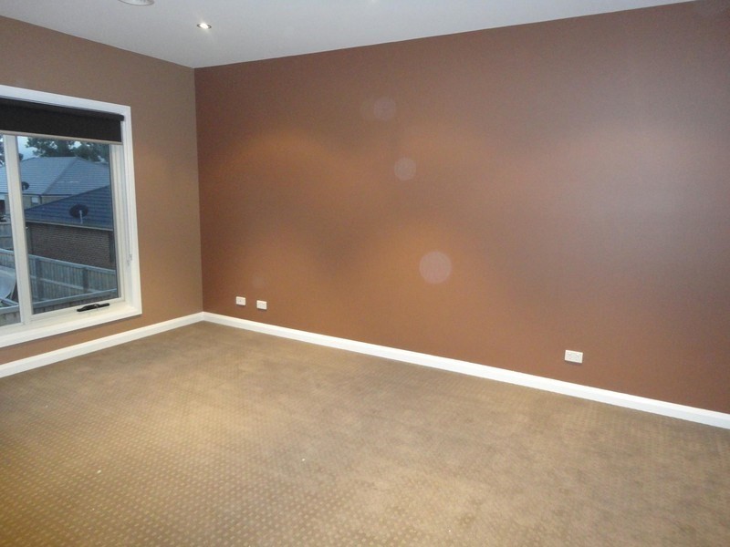 33 Mediterranean Way, Epping VIC 3076