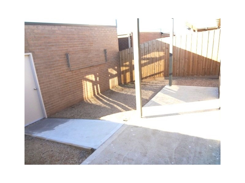 26 Zinnober Garden, Epping VIC 3076