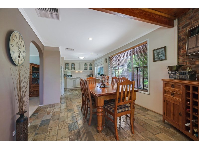 7 Peppercorn Parade, Epping VIC 3076