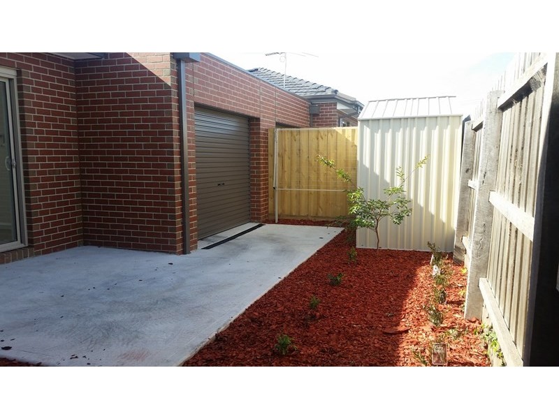 3/9 Houston Street, Epping VIC 3076