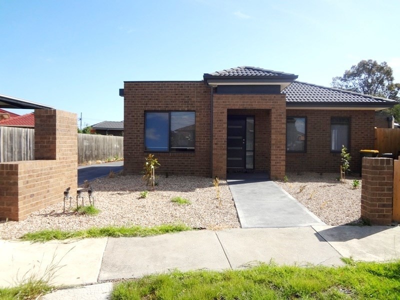 1/13 Bali Place, Lalor VIC 3075