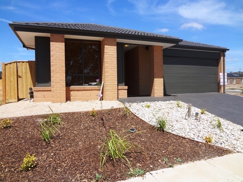26 (Lot 49) Salerno Crescent, Doreen VIC 3754