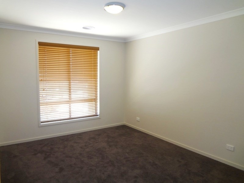 26 (Lot 49) Salerno Crescent, Doreen VIC 3754