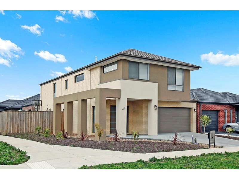 24 Grandstand Way, Epping VIC 3076