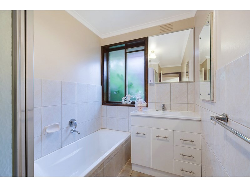 14 Holroyd Drive, Epping VIC 3076