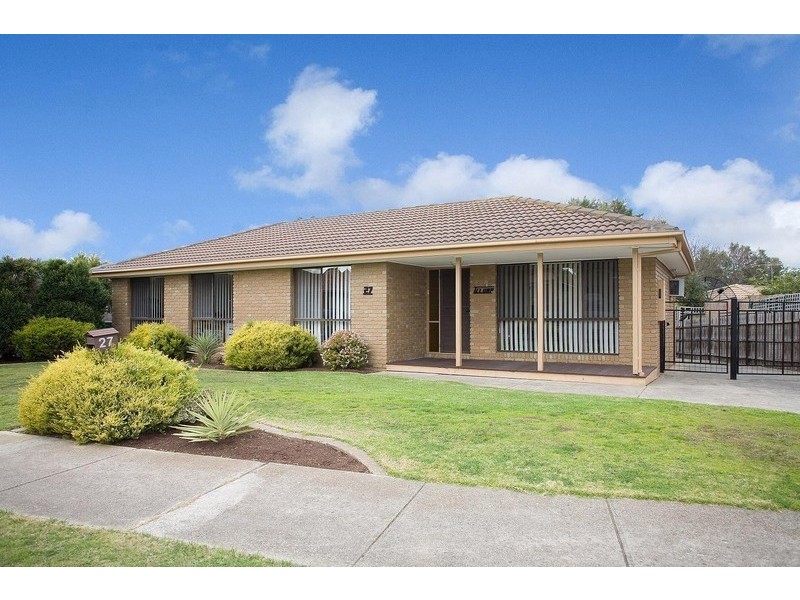 27 Tonelli Crescent, Mill Park VIC 3082