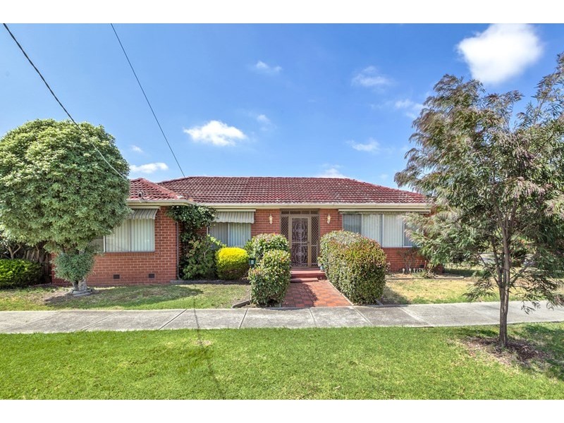 8 Peppercorn Parade, Epping VIC 3076