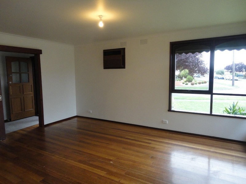 48 Peppercorn Parade, Epping VIC 3076