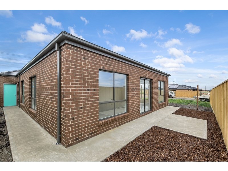 34 Beresford Road, Wollert VIC 3750