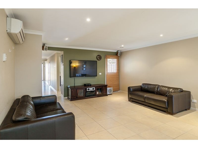 27 Shaftesbury Drive, Epping VIC 3076
