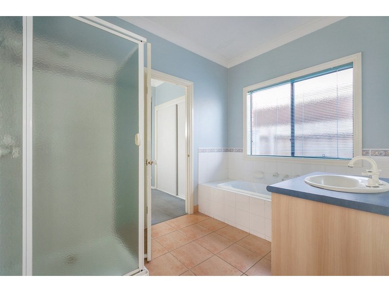 23 Visage Drive, South Morang VIC 3752