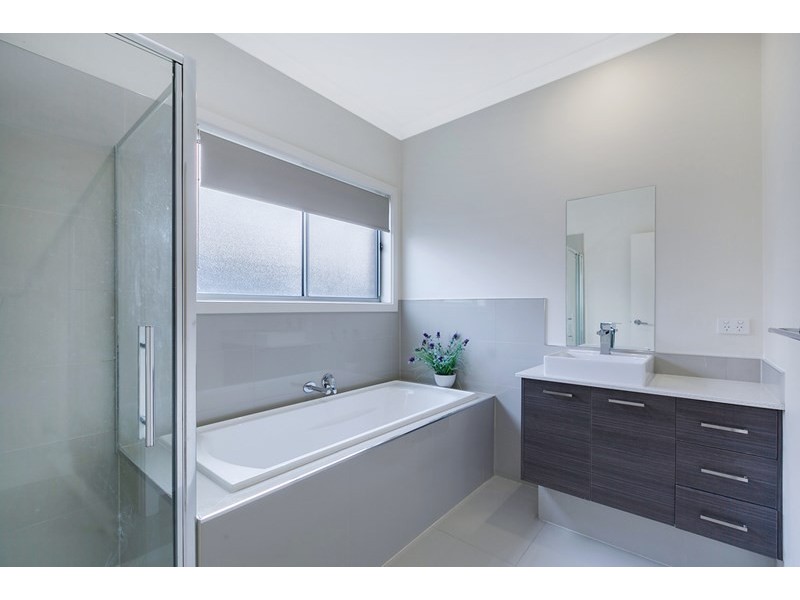 102 Allumba Way, Epping VIC 3076