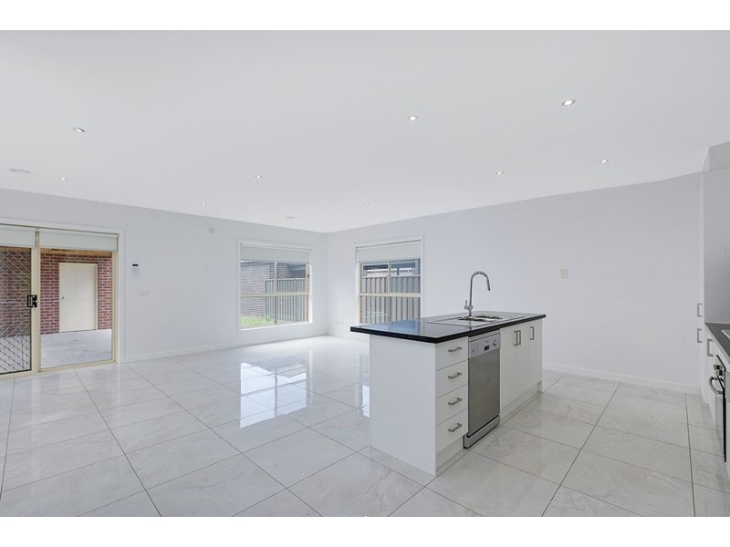 7 Teschke Walk, Epping VIC 3076