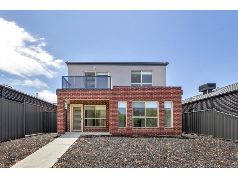 7 Teschke Walk, Epping VIC 3076