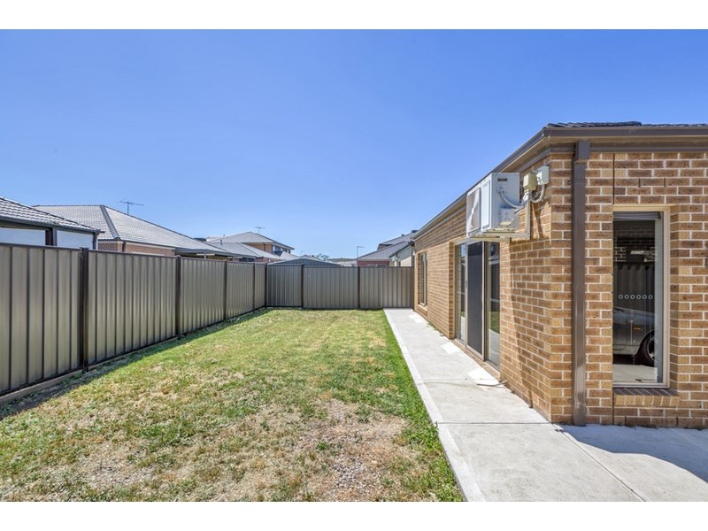 19 Gunther Way, Epping VIC 3076