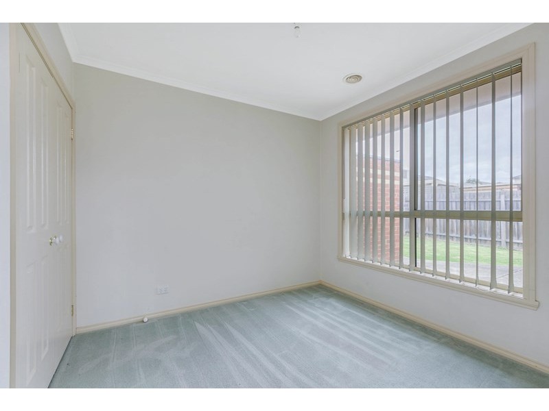 8/5 Houston Street, Epping VIC 3076