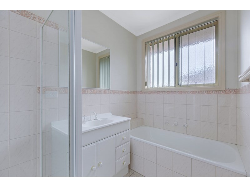 8/5 Houston Street, Epping VIC 3076