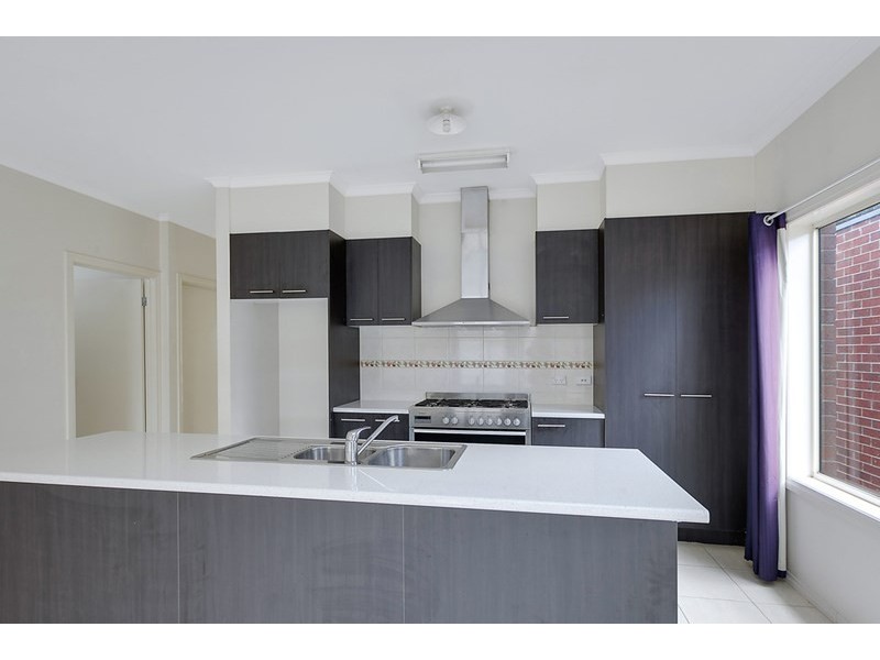 32 Broadleaf Drive, Epping VIC 3076