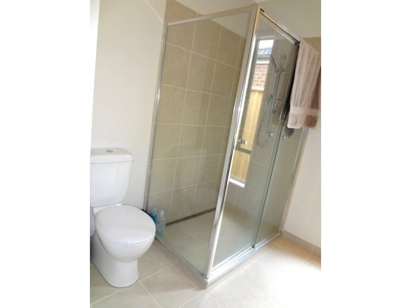 33 Evolve Esplanade, Wollert VIC 3750