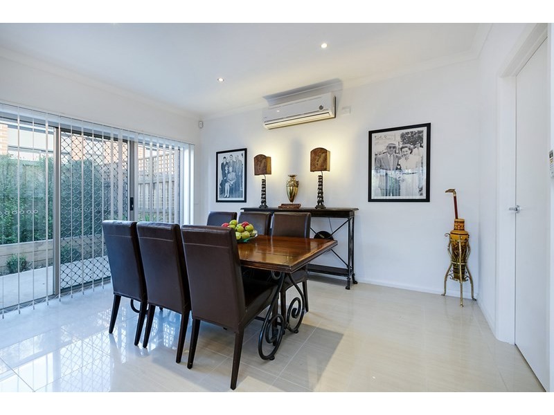 1 Mecklenburg Close, Epping VIC 3076