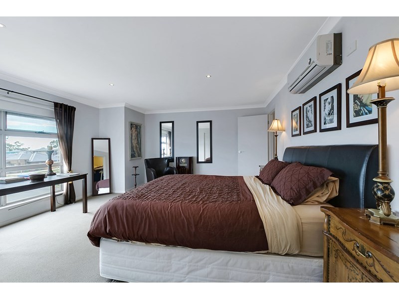 1 Mecklenburg Close, Epping VIC 3076