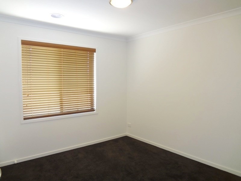 8 (Lot 343) Corkwood Crescent, Wallan VIC 3756